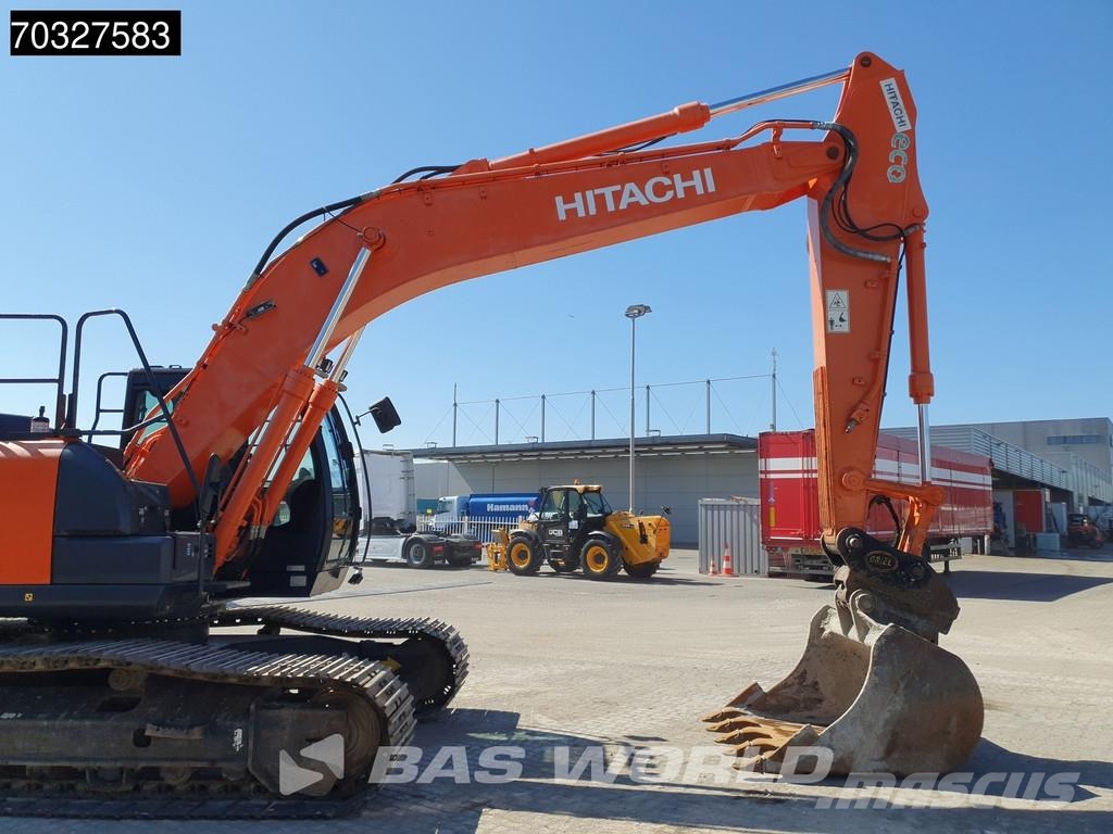 Hitachi ZX210 LC -6 Telakaivukoneet
