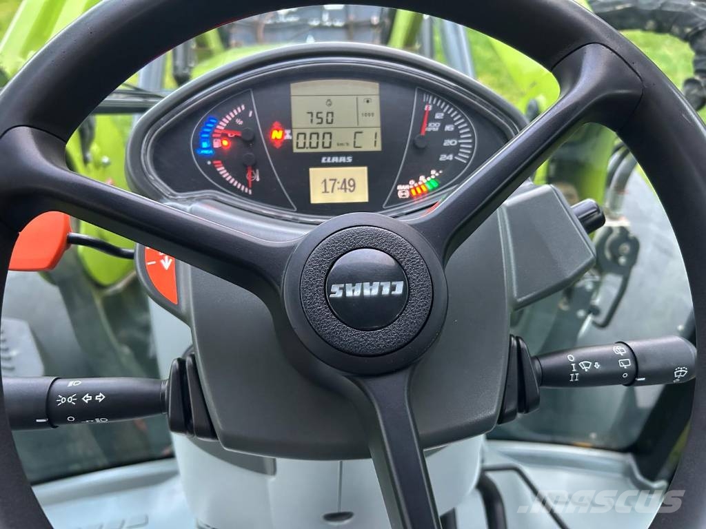 CLAAS Arion 440 Traktorji