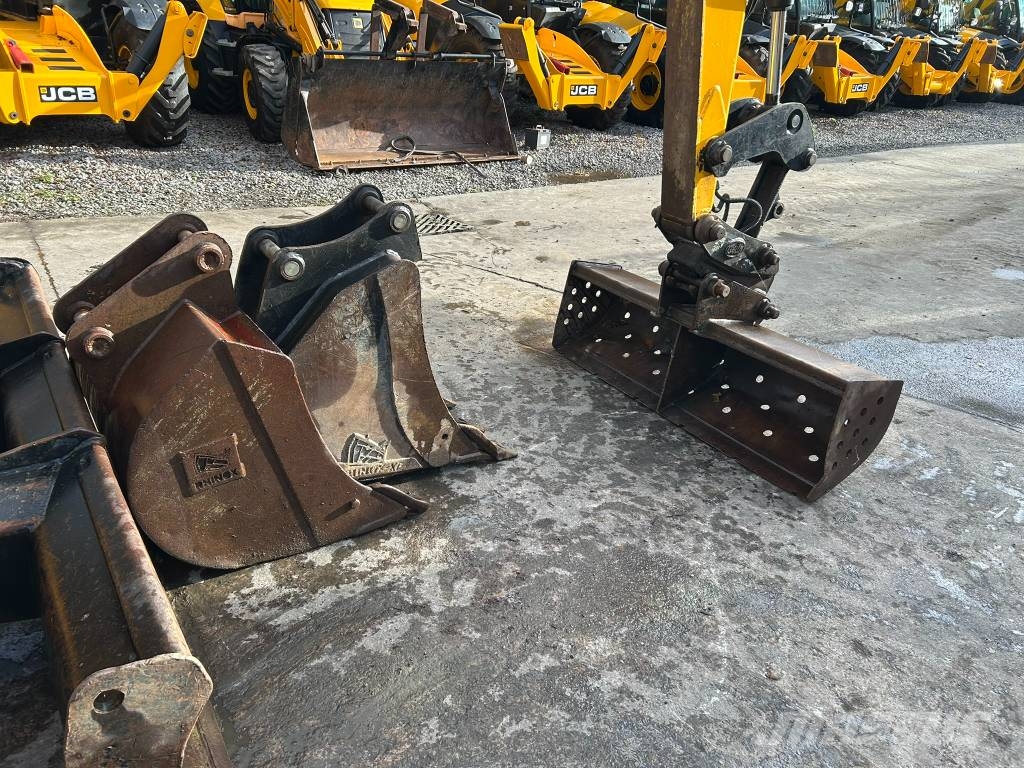JCB 8085 ZTS Midikaivukoneet 7t - 12t