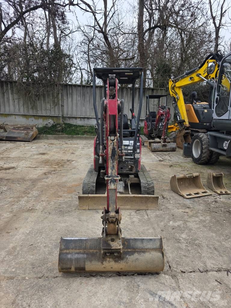 Yanmar Vio 17 小型挖土機/掘鑿機<7t(小型挖掘機)