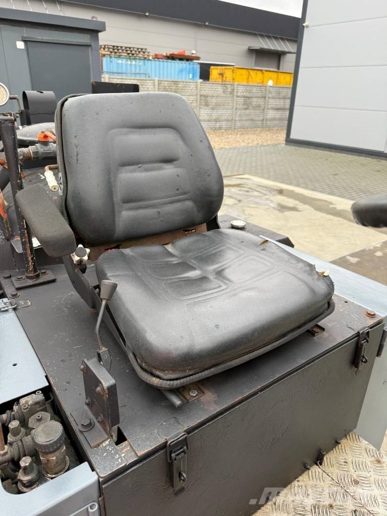 Weiro TM 800 SH Bitumena smidzinātāji