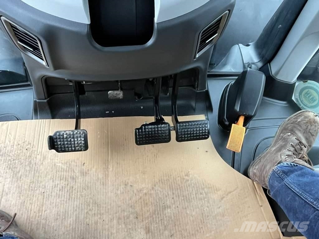 New Holland T7.315 Next Gen Blue Power Tractor Traktori