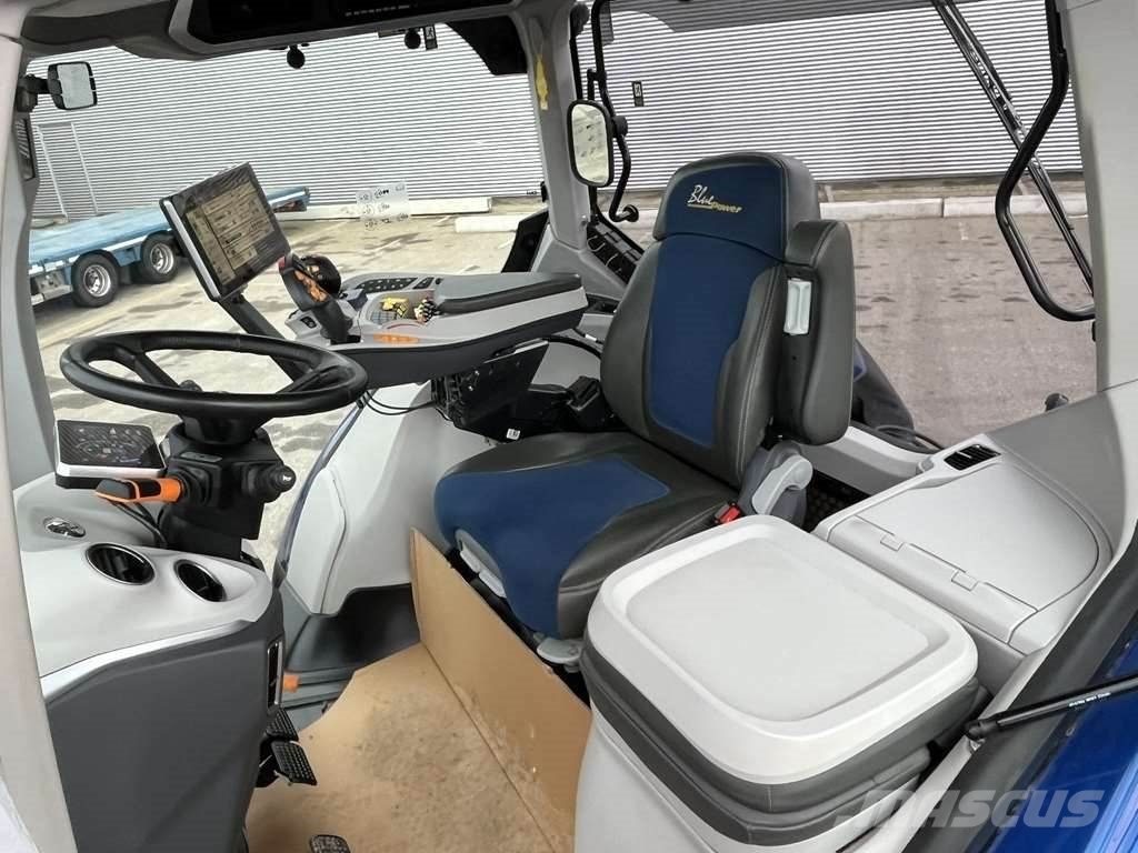 New Holland T7.315 Next Gen Blue Power Tractor Traktori