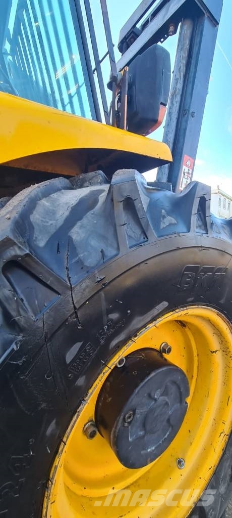 JCB 926 Terrængående gaffeltruck