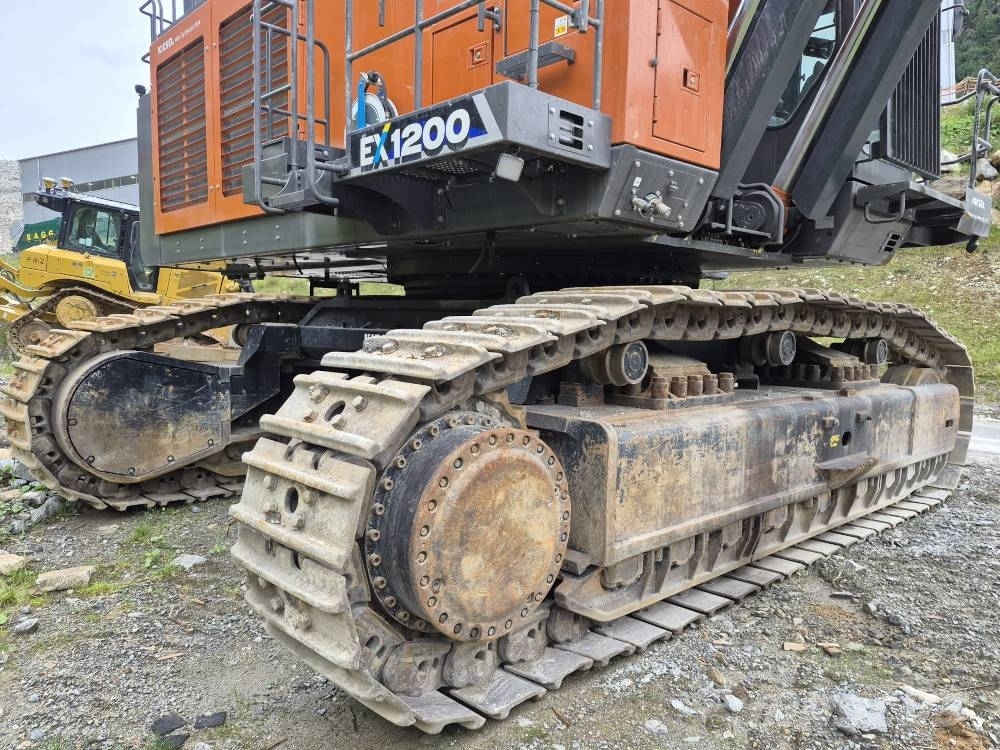 Hitachi EX 1200-7 Raupenbagger