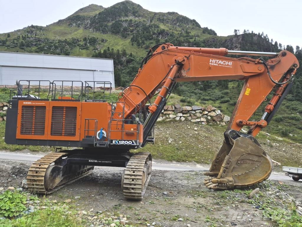 Hitachi EX 1200-7 Raupenbagger
