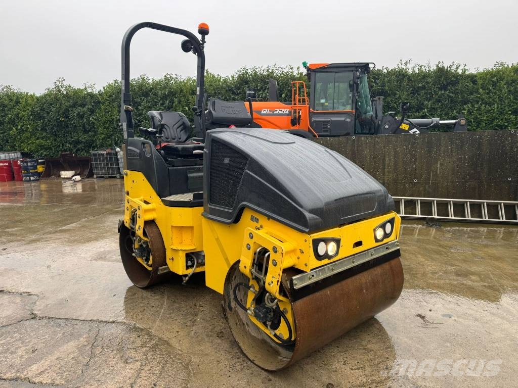 Bomag BW 120 AD-5 Valjci sa duplim bubnjem