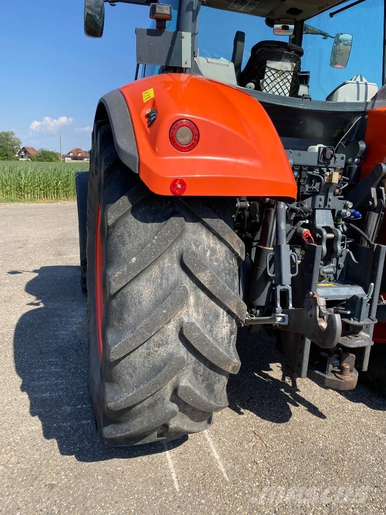 Kubota M7151/Premium-Powershift A REPARER Traktory