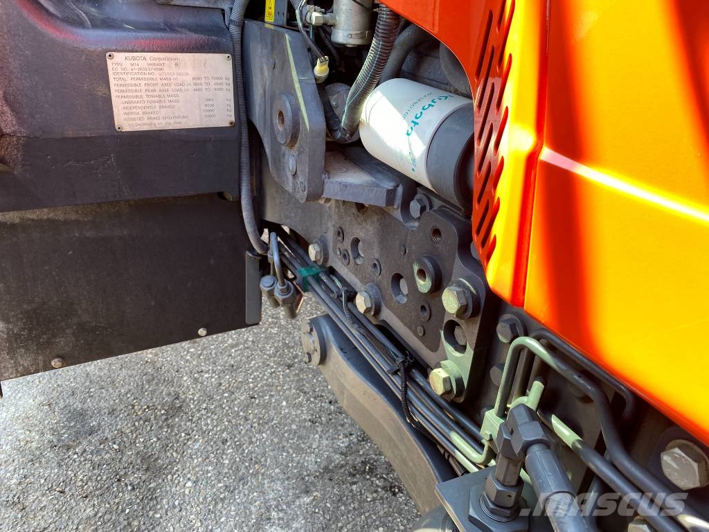 Kubota M7151/Premium-Powershift A REPARER Traktory