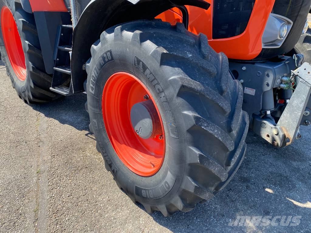 Kubota M7151/Premium-Powershift A REPARER Traktory