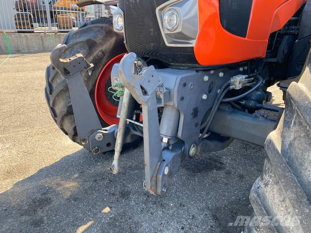 Kubota M7151/Premium-Powershift A REPARER Traktory