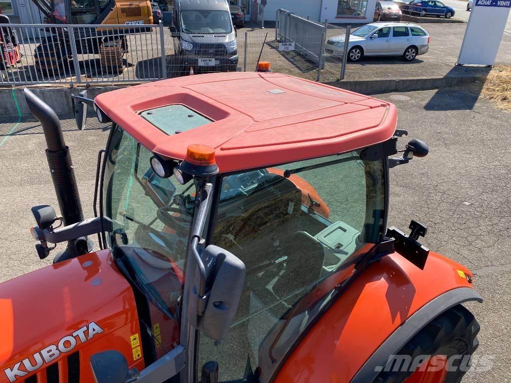 Kubota M7151/Premium-Powershift A REPARER Traktory