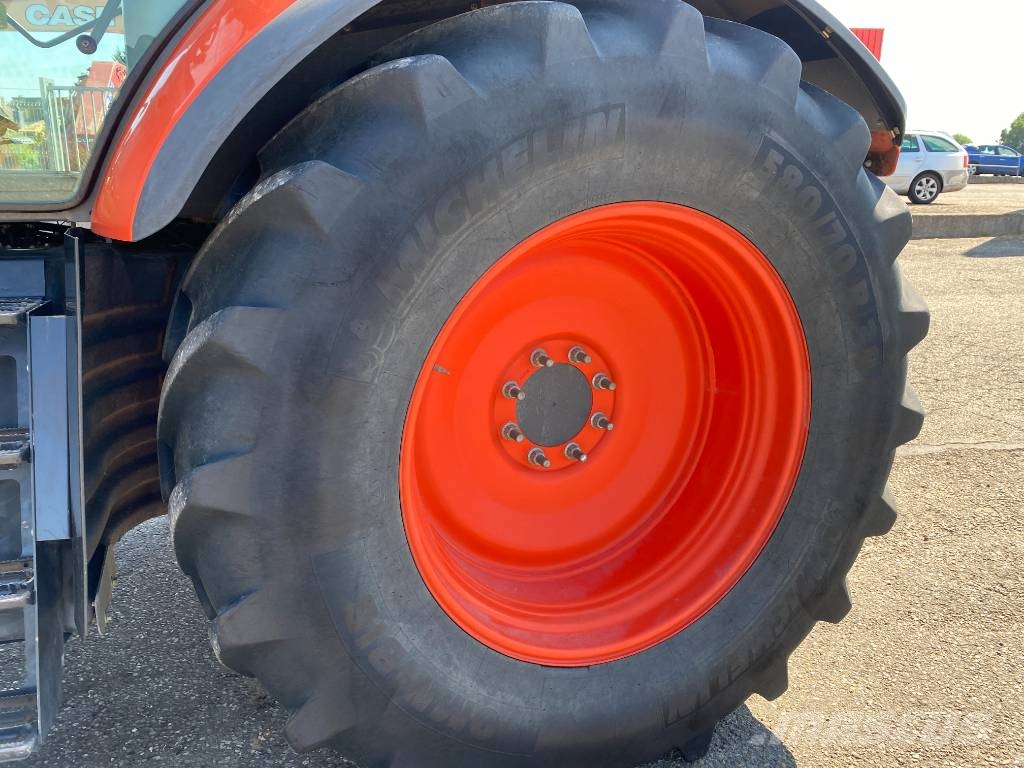Kubota M7151/Premium-Powershift A REPARER Traktory