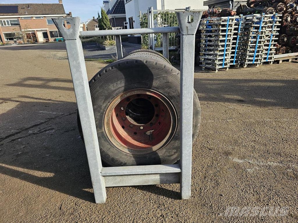 Goodyear 315/70 R 22.5 Rehvid, rattad ja veljed