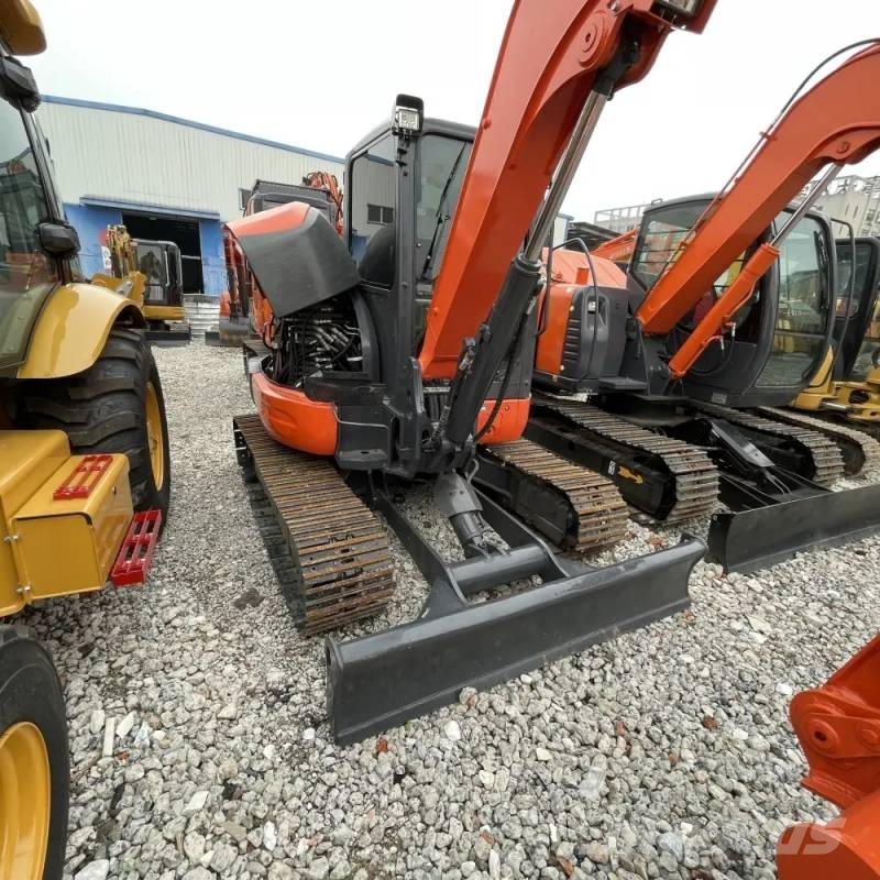 Kubota KX 165 소형 굴삭기 7톤 미만