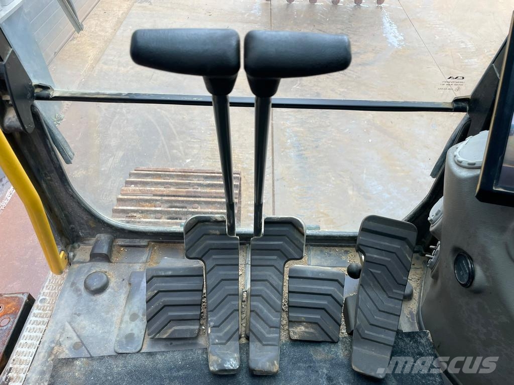 Volvo EC380EL | German machine حفارات زحافة