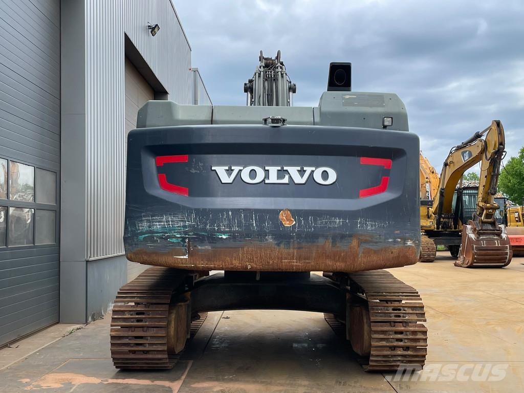 Volvo EC380EL | German machine حفارات زحافة