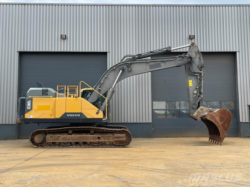 Volvo EC380EL | German machine حفارات زحافة