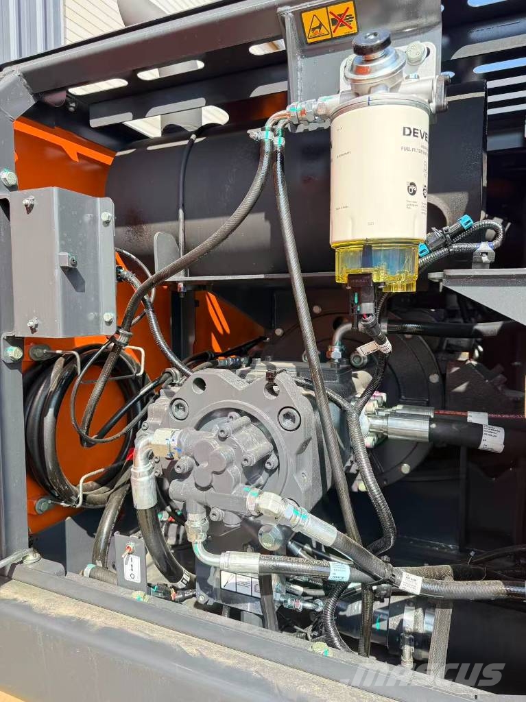 Doosan DX 225 LCA Gravemaskiner på larvebånd