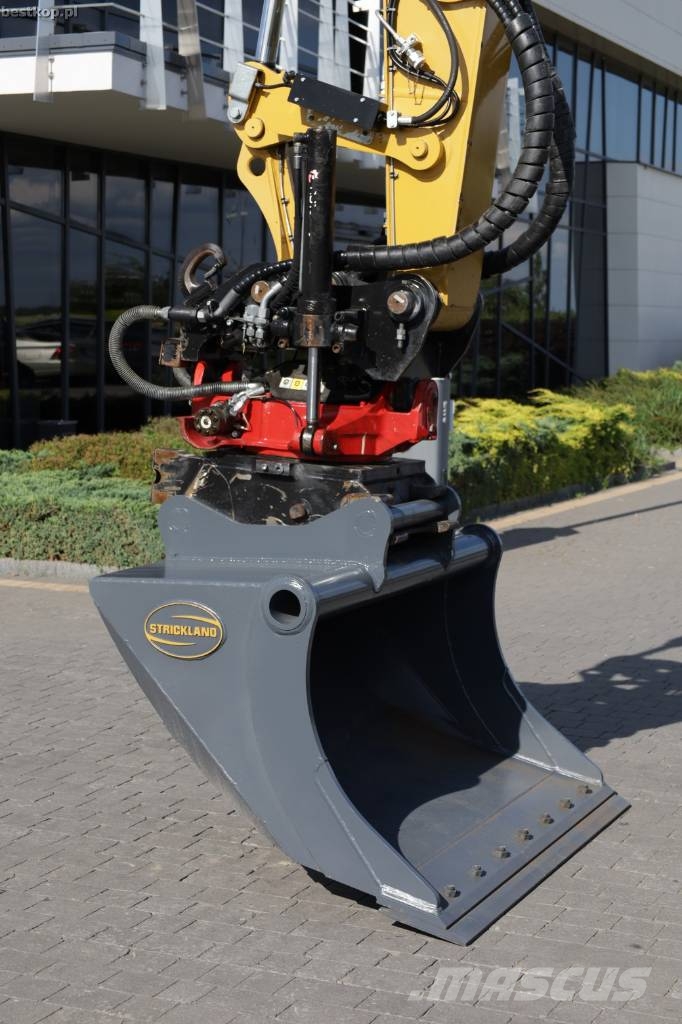 CAT M317F Wielgraafmachines