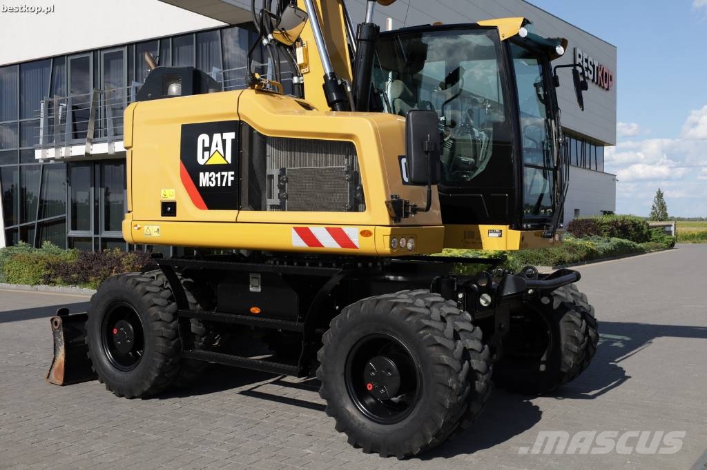 CAT M317F Wielgraafmachines