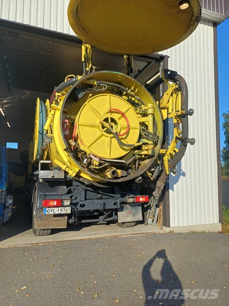 Volvo FM 12 Slamsugere