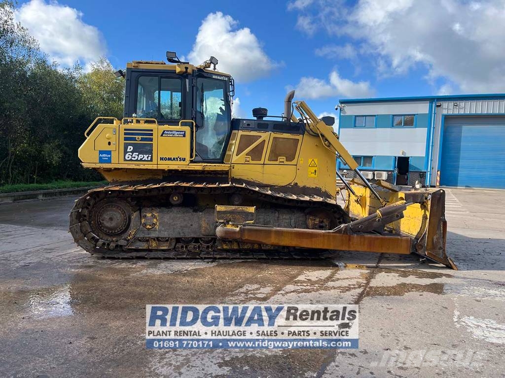 Komatsu D 65 PXi Crawler dozers