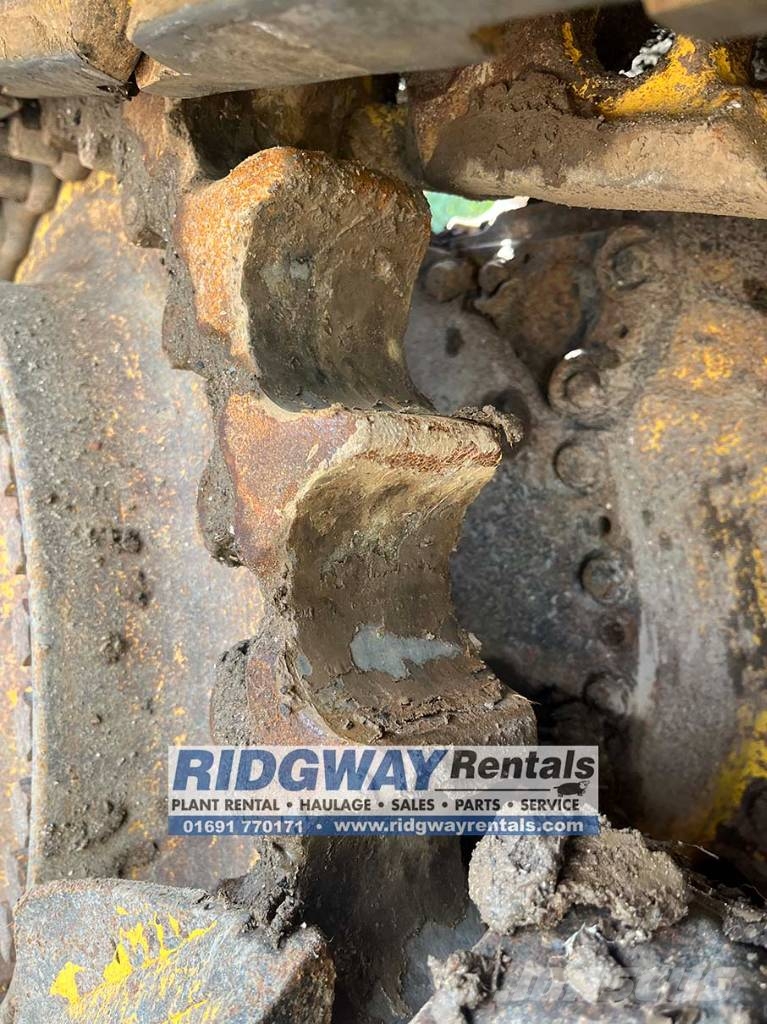 Komatsu D 65 PXi Crawler dozers