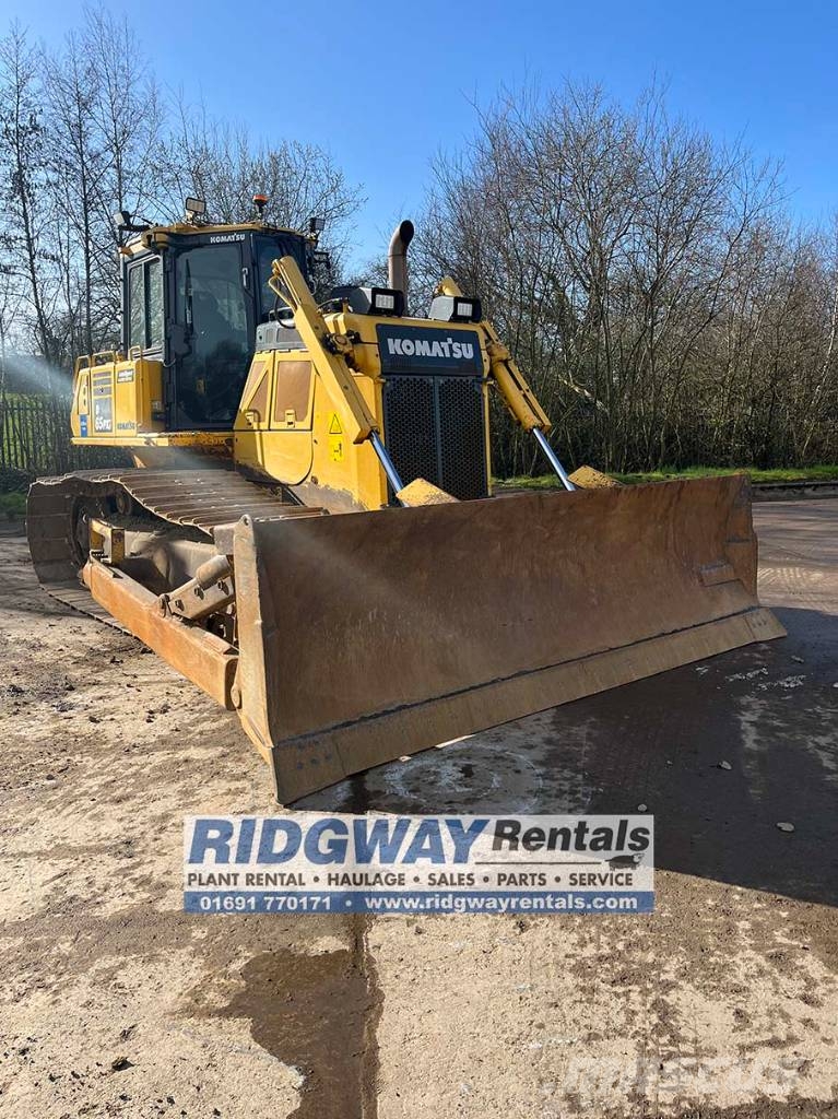 Komatsu D 65 PXi بلدوزرات مجنزرة