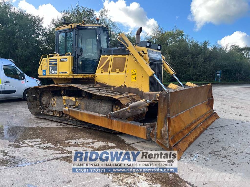 Komatsu D 65 PXi Crawler dozers