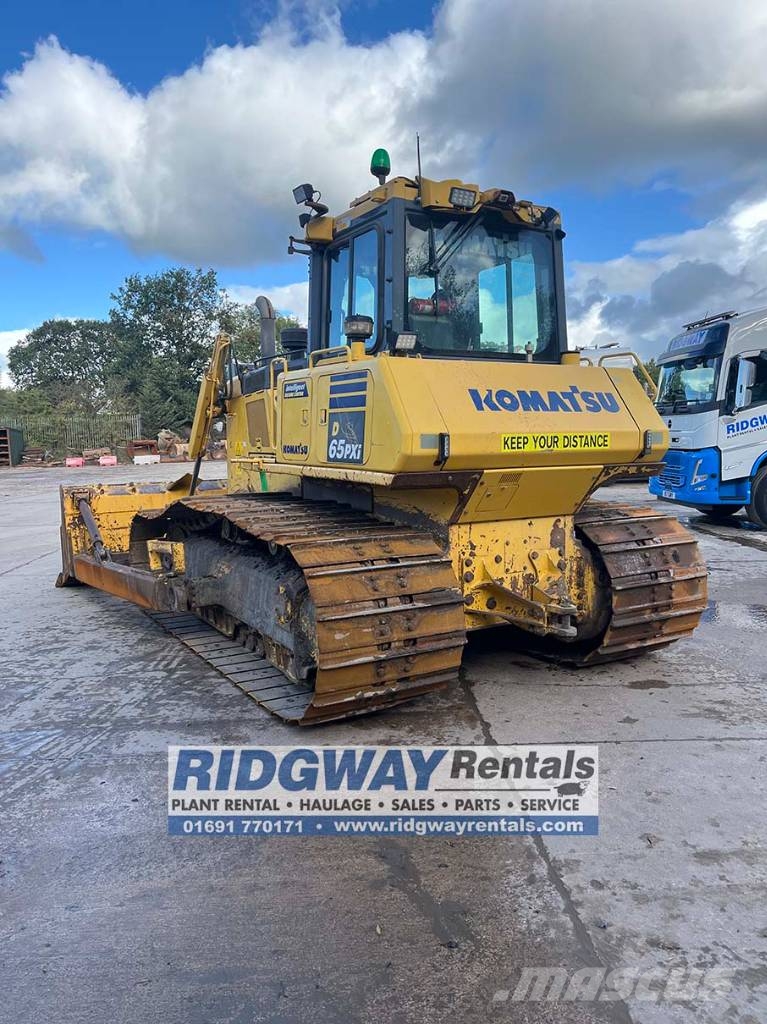 Komatsu D 65 PXi Crawler dozers