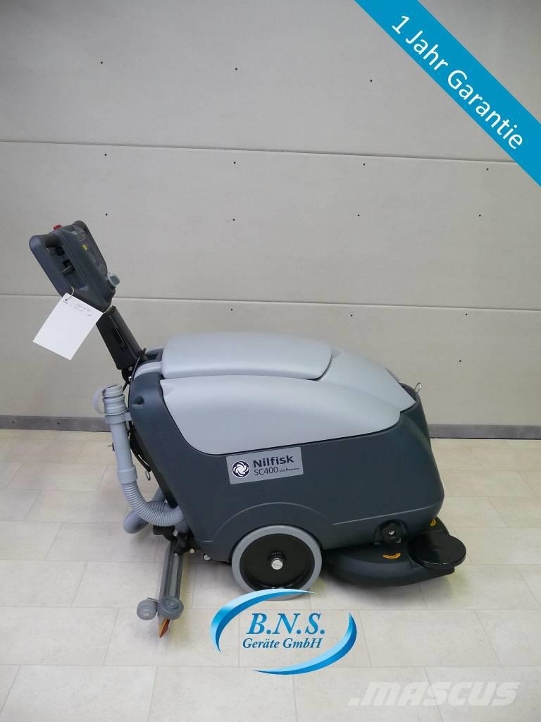 Nilfisk Scheuersaugmaschine SC 400 Підмітальні машини
