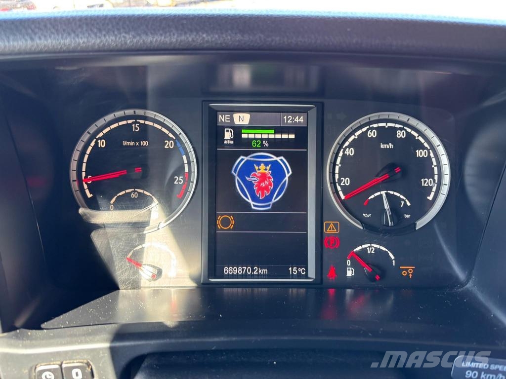 Scania R 450 8x4*4 PK 27002 / PALFINGER 20 ton / L=5200 m Smagās mašīnas ar celtni