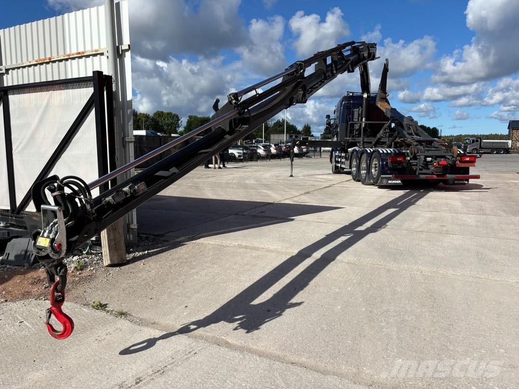 Scania R 450 8x4*4 PK 27002 / PALFINGER 20 ton / L=5200 m Smagās mašīnas ar celtni
