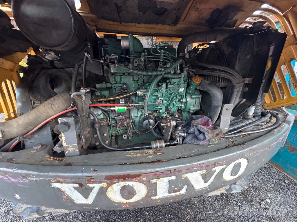 Volvo EC 55 B Pro Mini bagri <7t