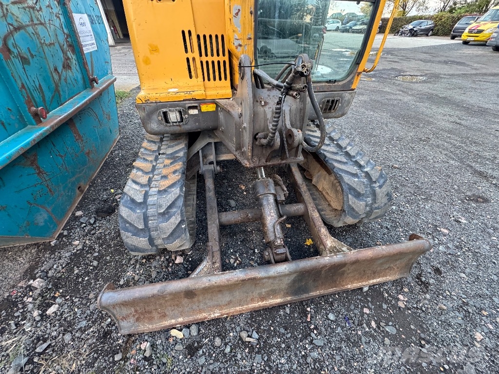 Volvo EC 55 B Pro Mini bagri <7t