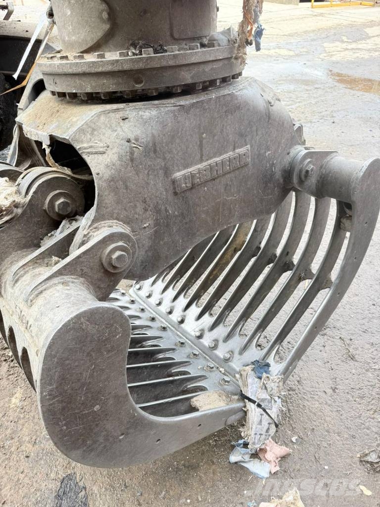 Liebherr LH 24 Escavatori gommati
