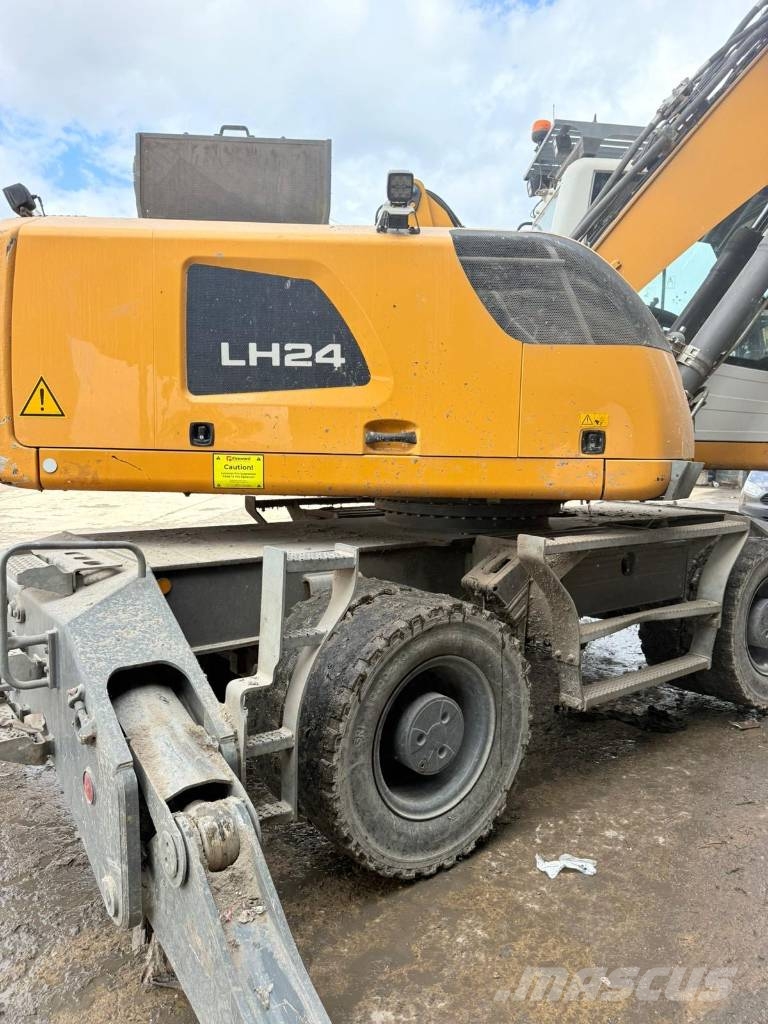 Liebherr LH 24 Escavatori gommati
