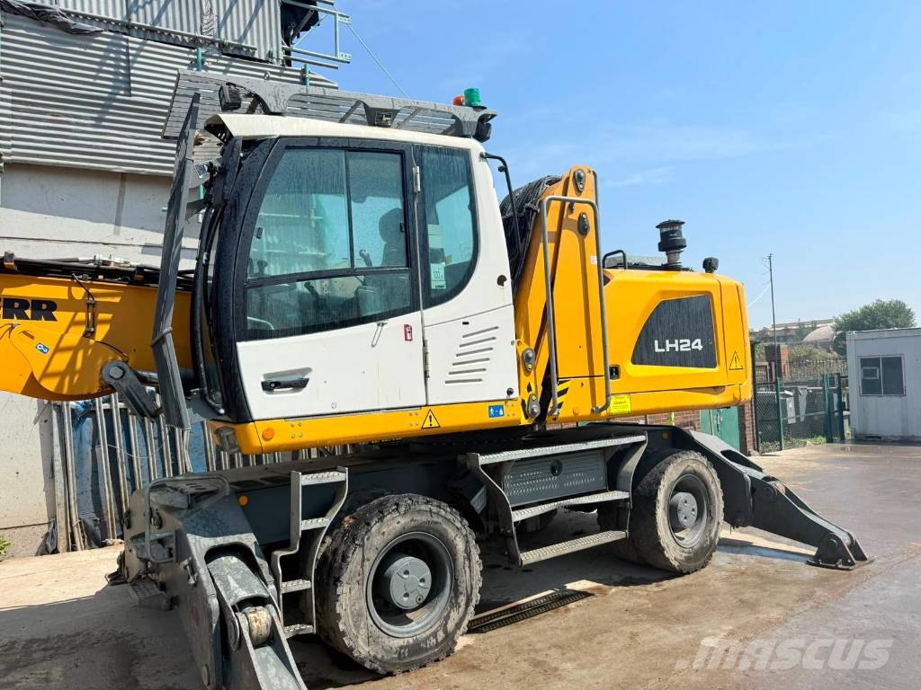 Liebherr LH 24 Escavatori gommati