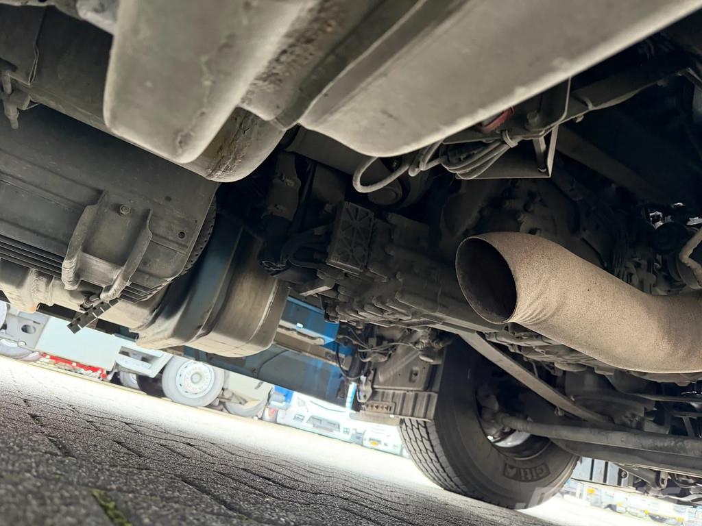 Scania R650 V8 6x2 Boogie Full Air Retarder 2 Tank Euro 6 中古トラクターヘッド | トレーラーヘッド