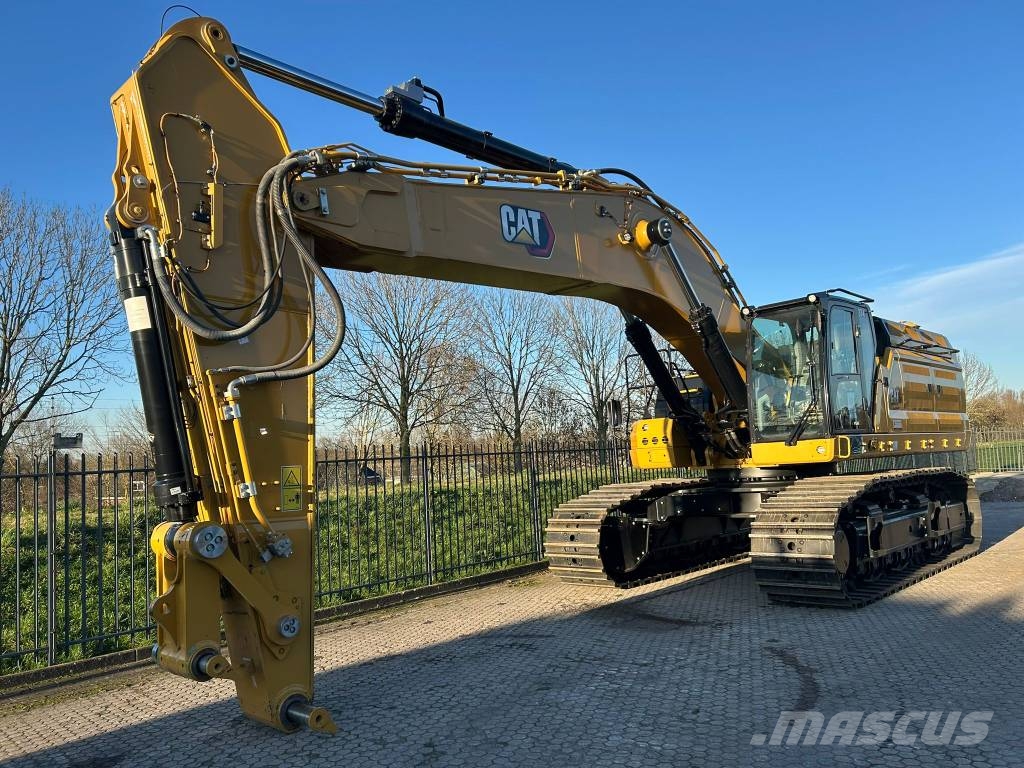 CAT 374 Rupsgraafmachines
