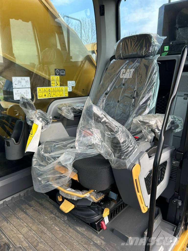 CAT 374 Rupsgraafmachines