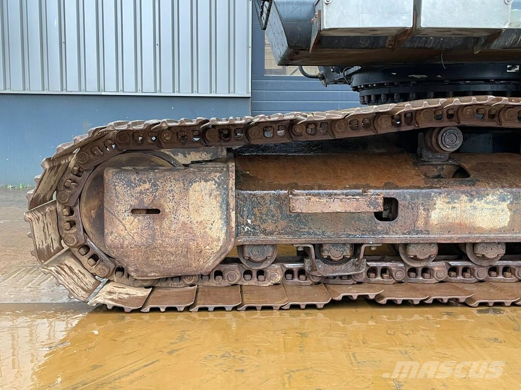 Hitachi ZX250LC-6 Crawler excavators