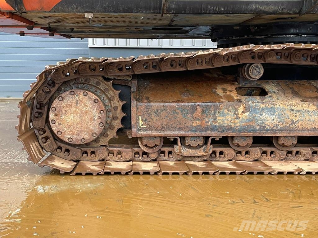 Hitachi ZX250LC-6 Crawler excavators