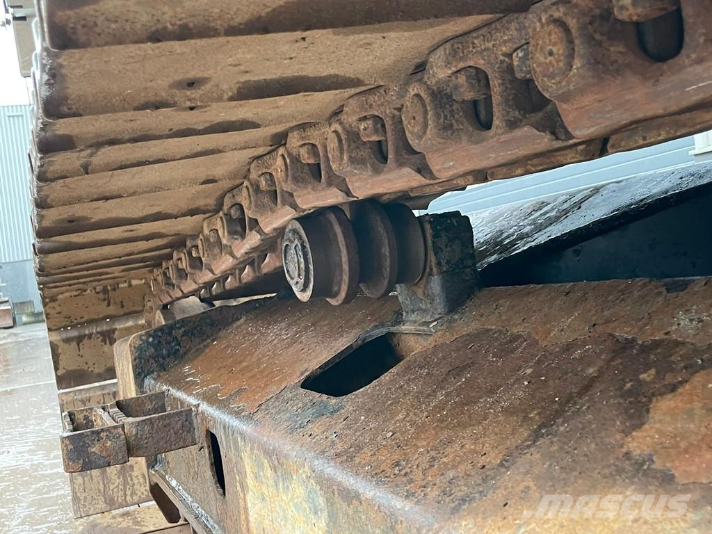 Hitachi ZX250LC-6 Crawler excavators