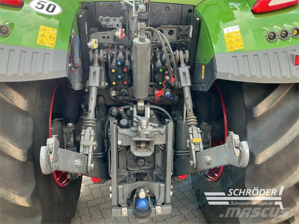 Fendt 728 GEN7 PROFI PLUS Traktorit