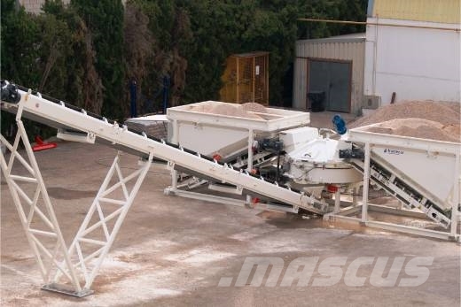 Frumecar Fastmix - compacte mobiele betoncentrale 14-34m³/h Concrete Batching Plants