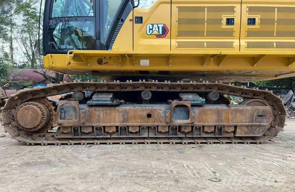 CAT 374 D L Pásové rýpadlá