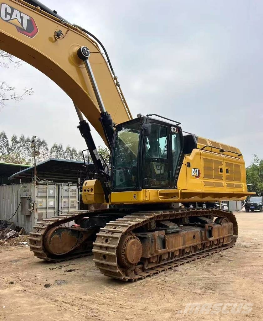 CAT 374 D L Pásové rýpadlá