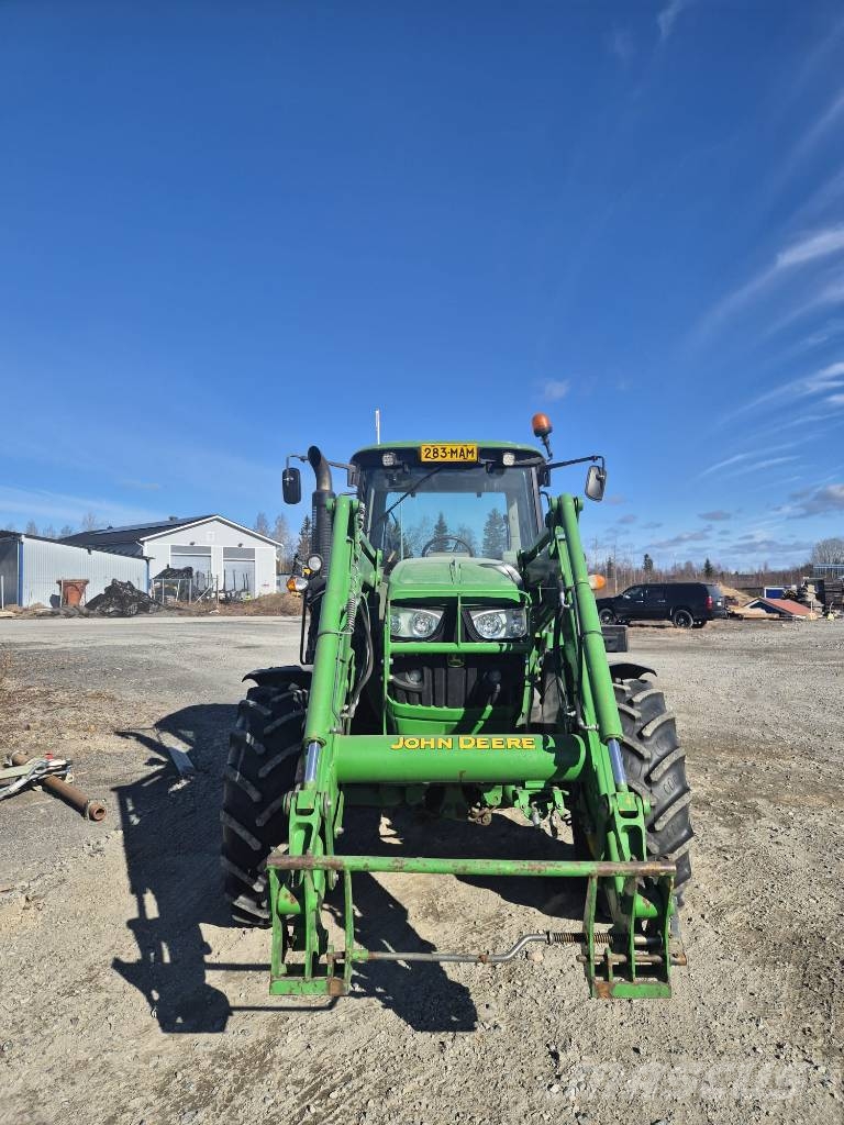 John Deere 6125M Tractores